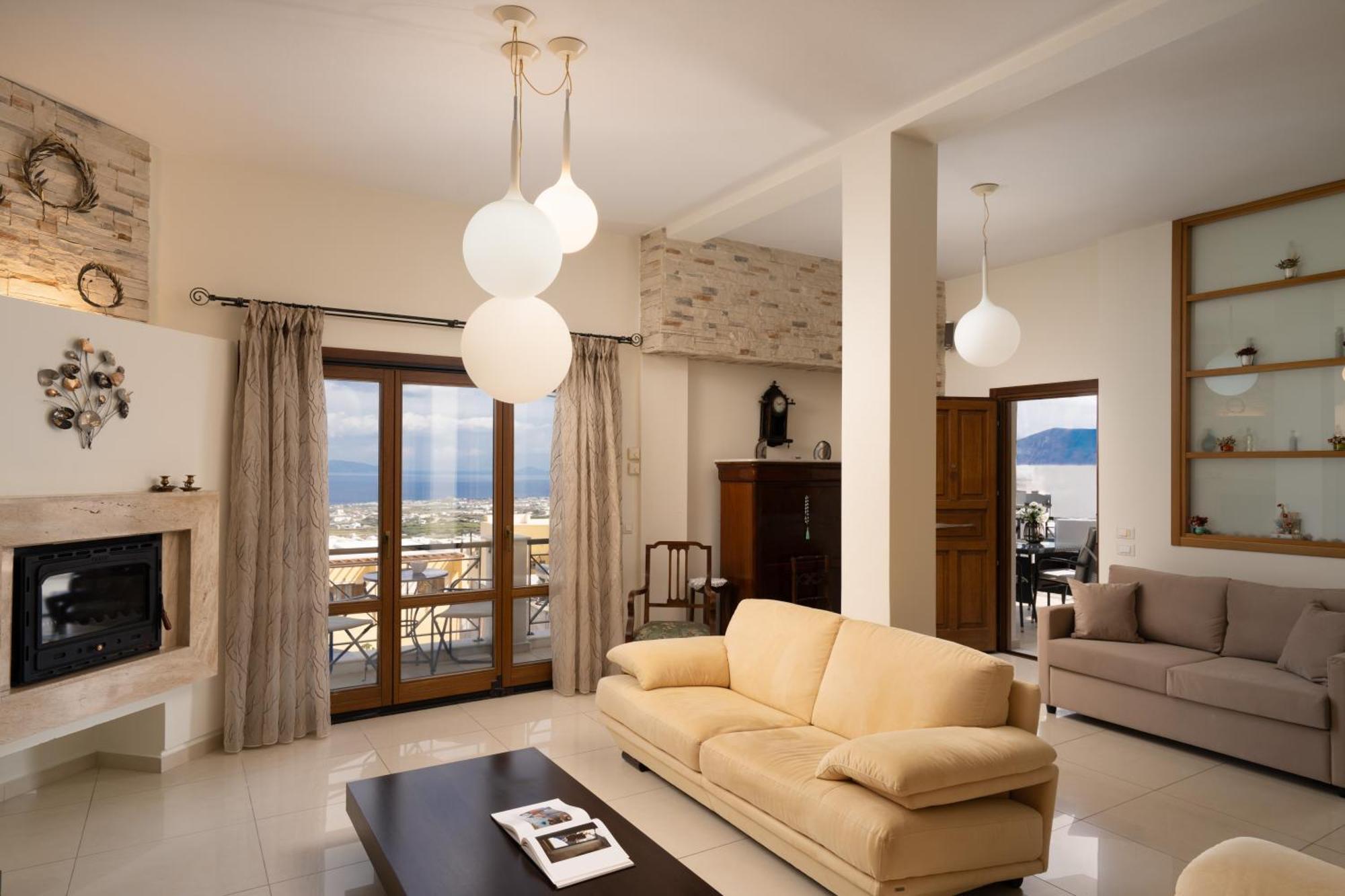 Central Seaview Heven Apartment In Fira  Exterior photo